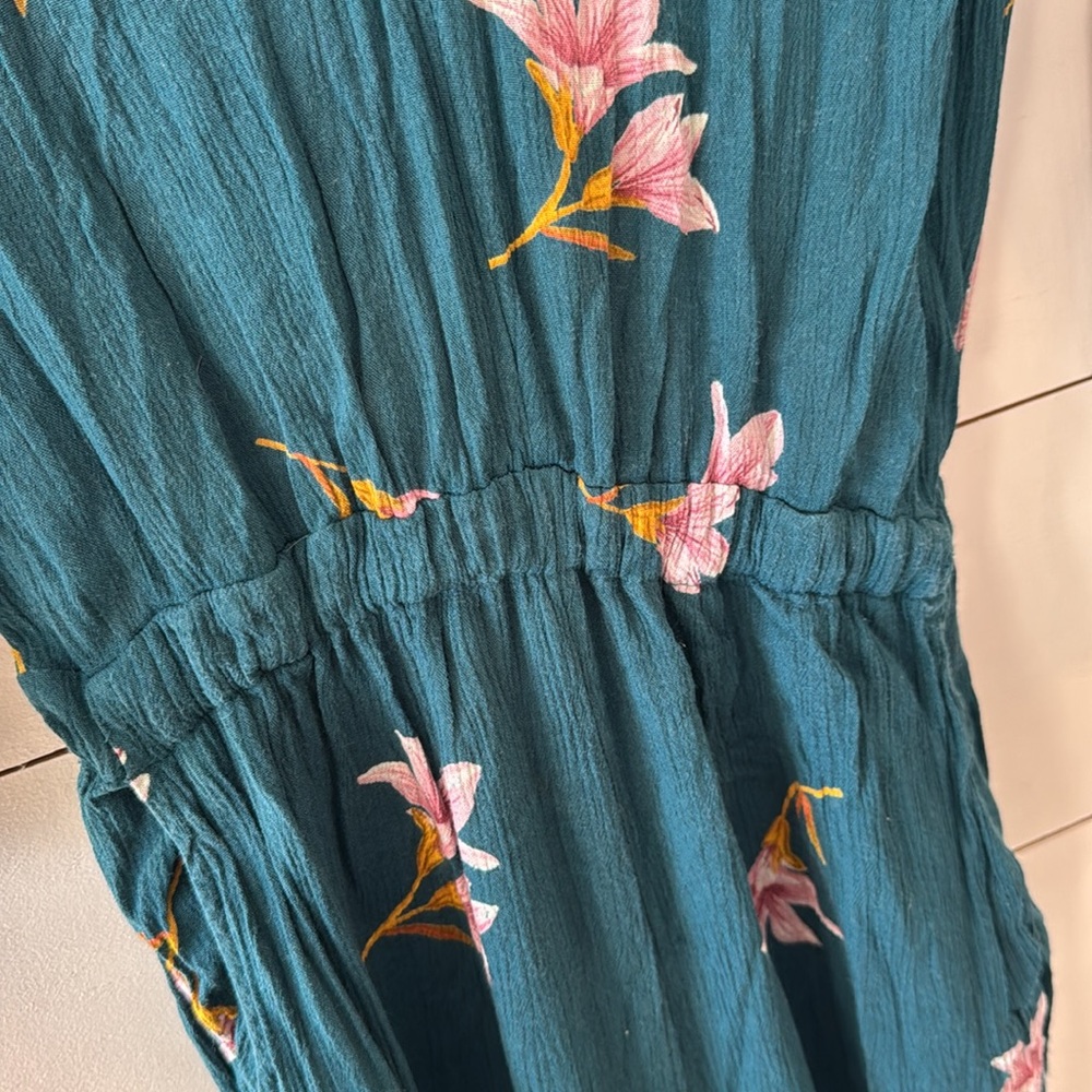 Billabong Floral Green Twist Back Jumpsuit Size Small - Picture 8 of 14